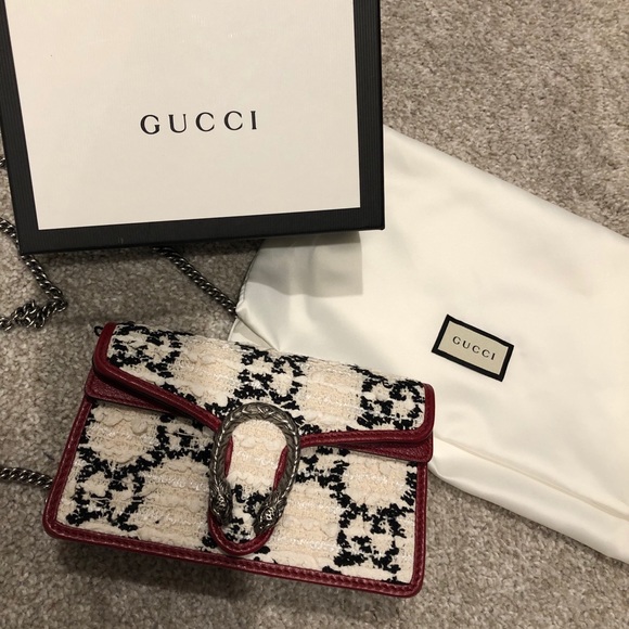Gucci Women's White Tweed Dionysus Bag - Picture 1 of 8